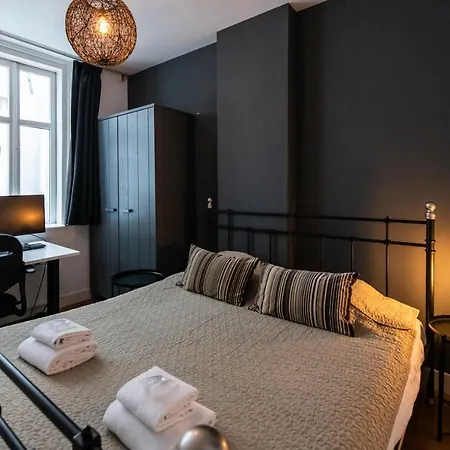 Luxury & Style In Center Jordaan